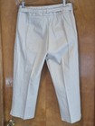 WOMENS SIZE LARGE BEWARE BRAND KHAKI CAPRI PANTS PETAL PUSHERS EXC CONDITION — photo 2