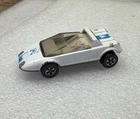 Hot Wheels Redlines *ORIGINAL* Jack Rabbit Special Enamel White w/white Interior
