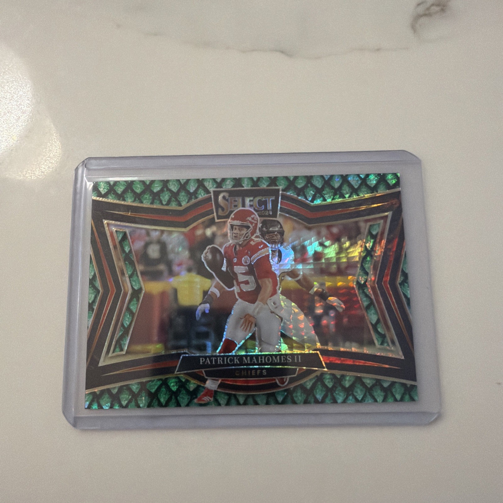 2024 Panini Select PATRICK MAHOMES II Field Level Dragon Scale Prizm /70 #469