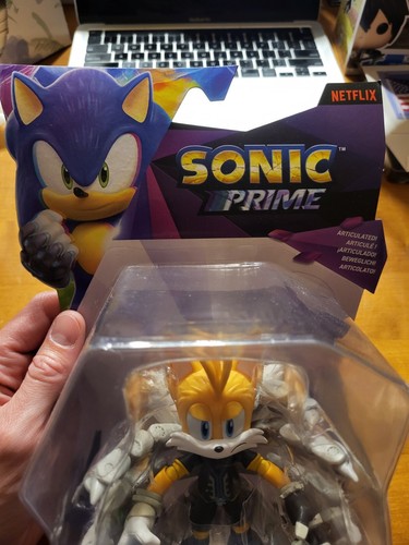 Jakks Pacific Netflix Sonic Prime TAILS NINE NEW YOKE CITY 5" Figure - Picture 5 of 13