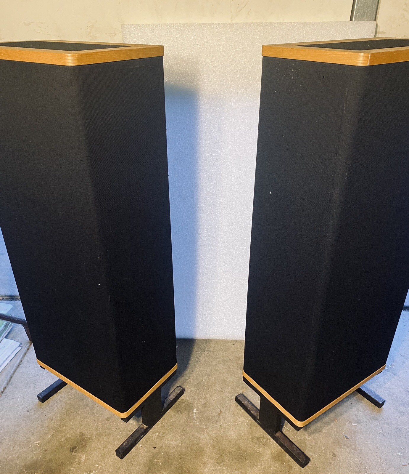Vandersteen Model 2C floor speaker set with stands eBay