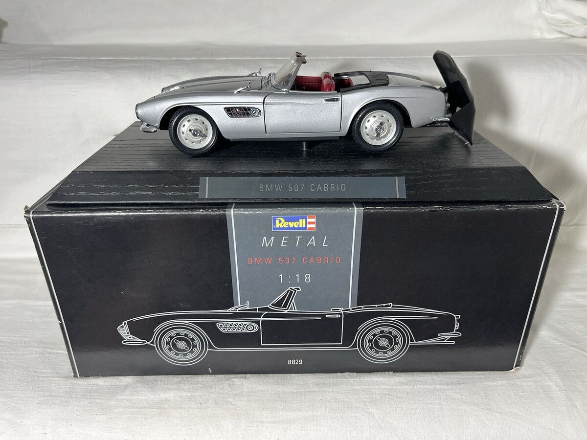 【メーカー直売】の商品をすべて Revell 1/18 Scale Die Cast Model BMW 507 Cabriolet & Soft レベル