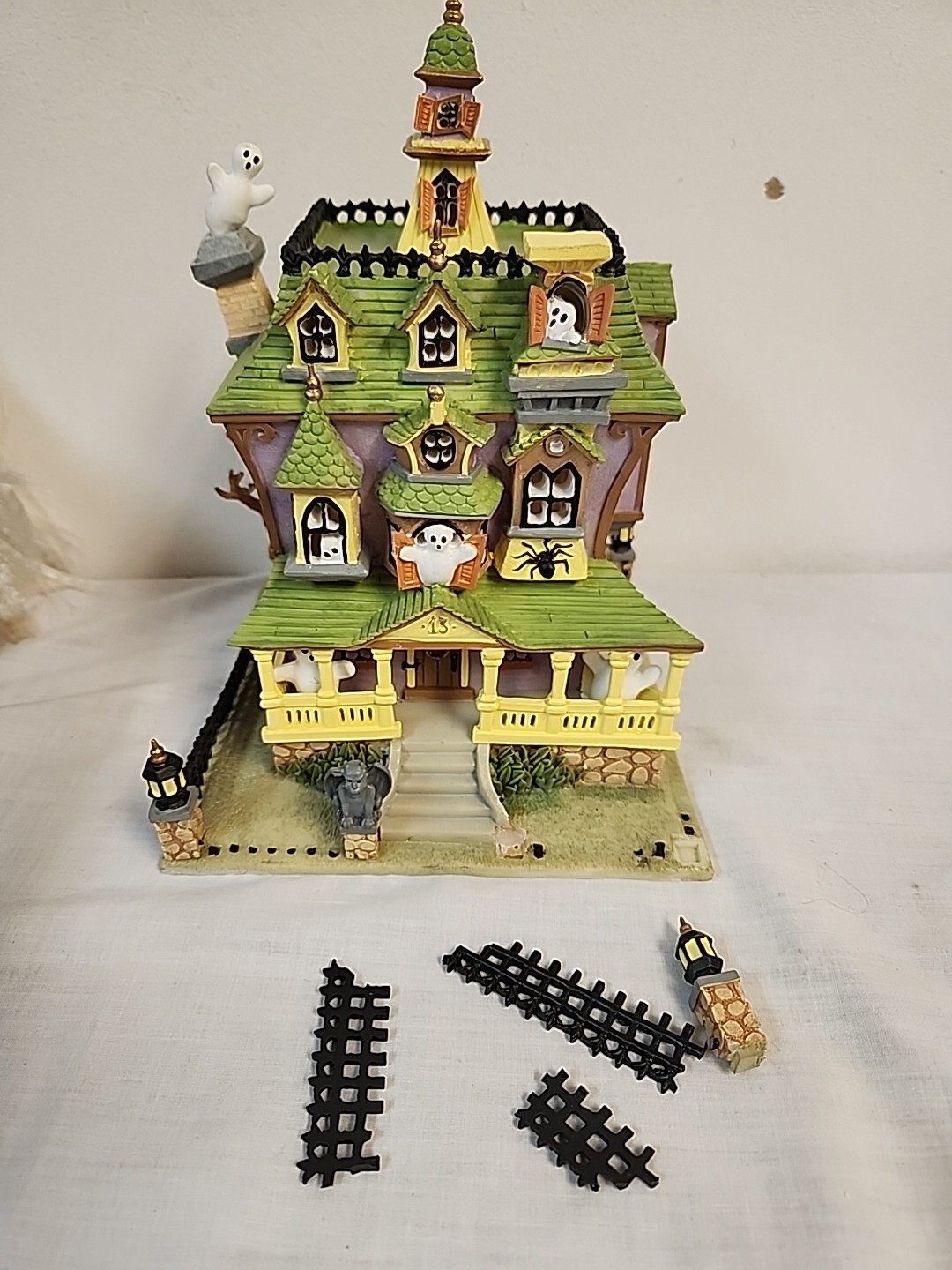 Picture 2 of 17