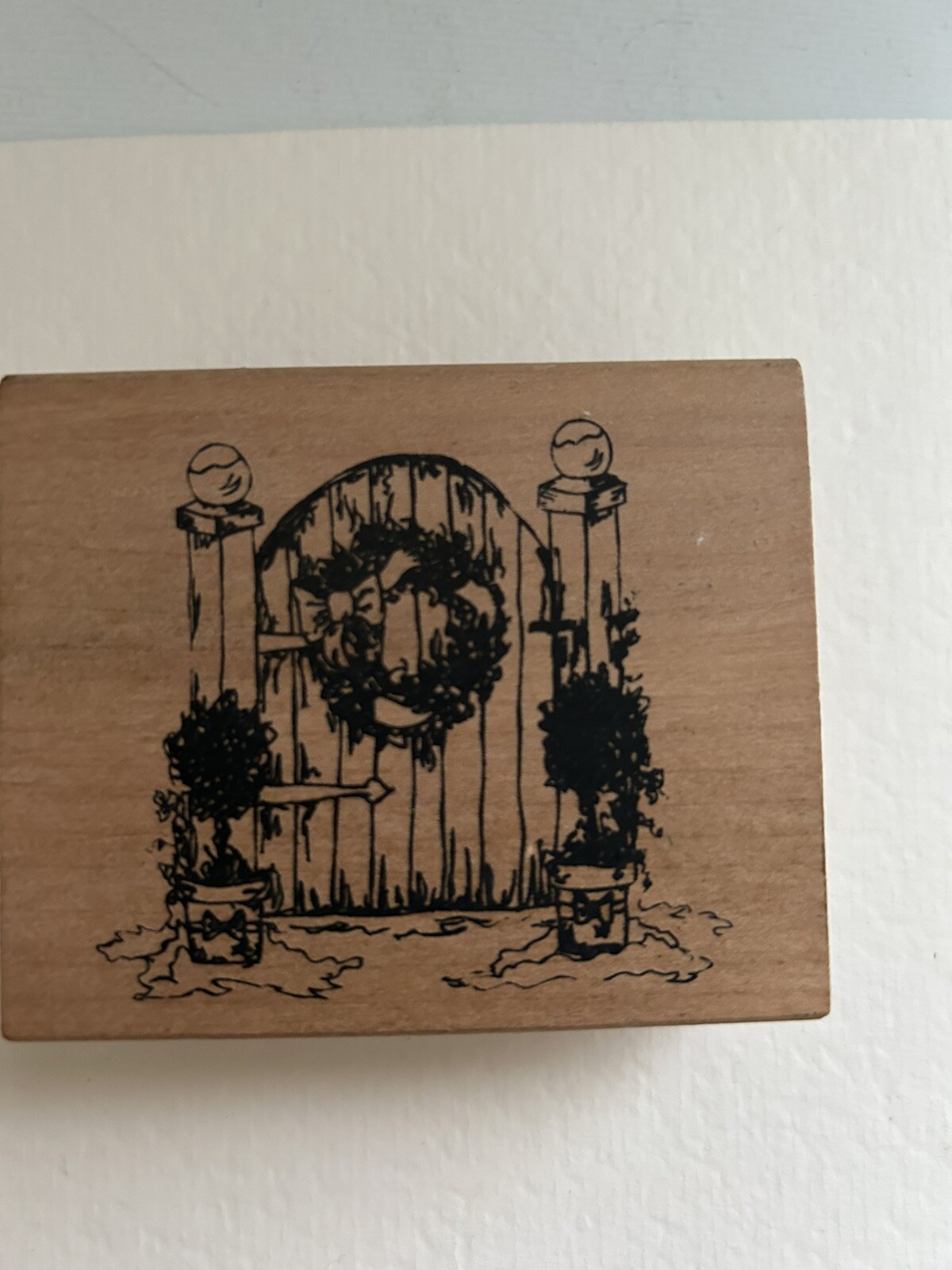 Picture 1 of 4
