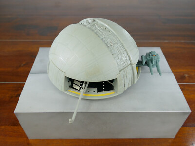 STAR WARS MICRO MACHINES THE DEATH STAR TRANSFORMING ACTION SET 1994 INCOMPLETE