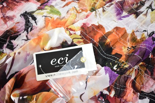 Woman's ECI New York Floral Dress Size Medium - Picture 9 of 9