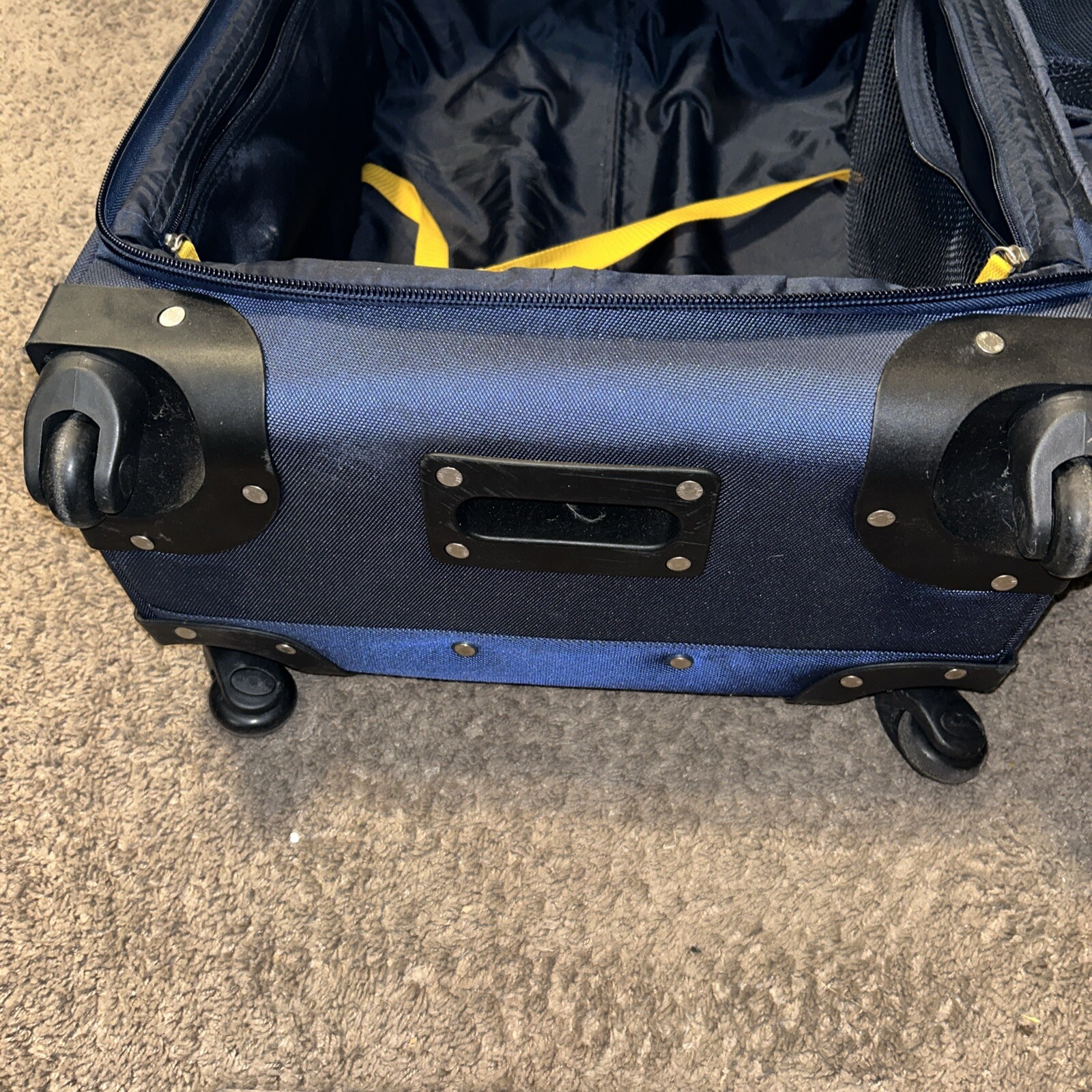 RARE Nautica Luggage Suitcase "N83" LARGE! QUALITY MEASURMENTS SHOWN