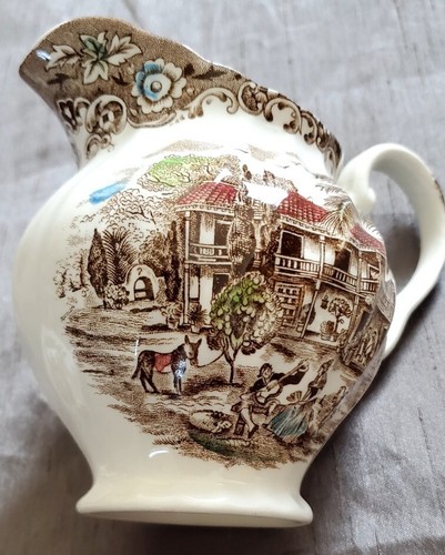 Vintage Royal Mail Fine Staffordshire Ironstone Creamer & 2 Tea Cup Set - Picture 11 of 21