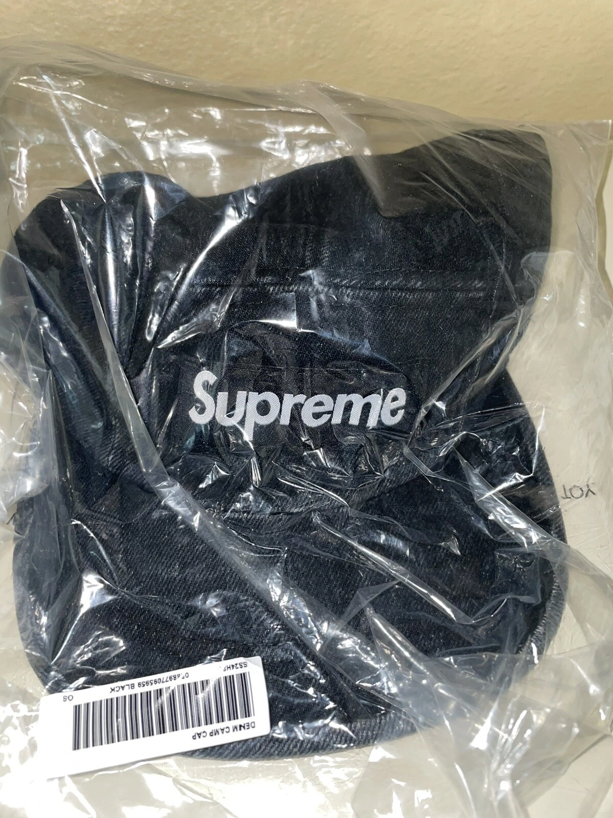 Casquette de camp en denim suprême noire SS24