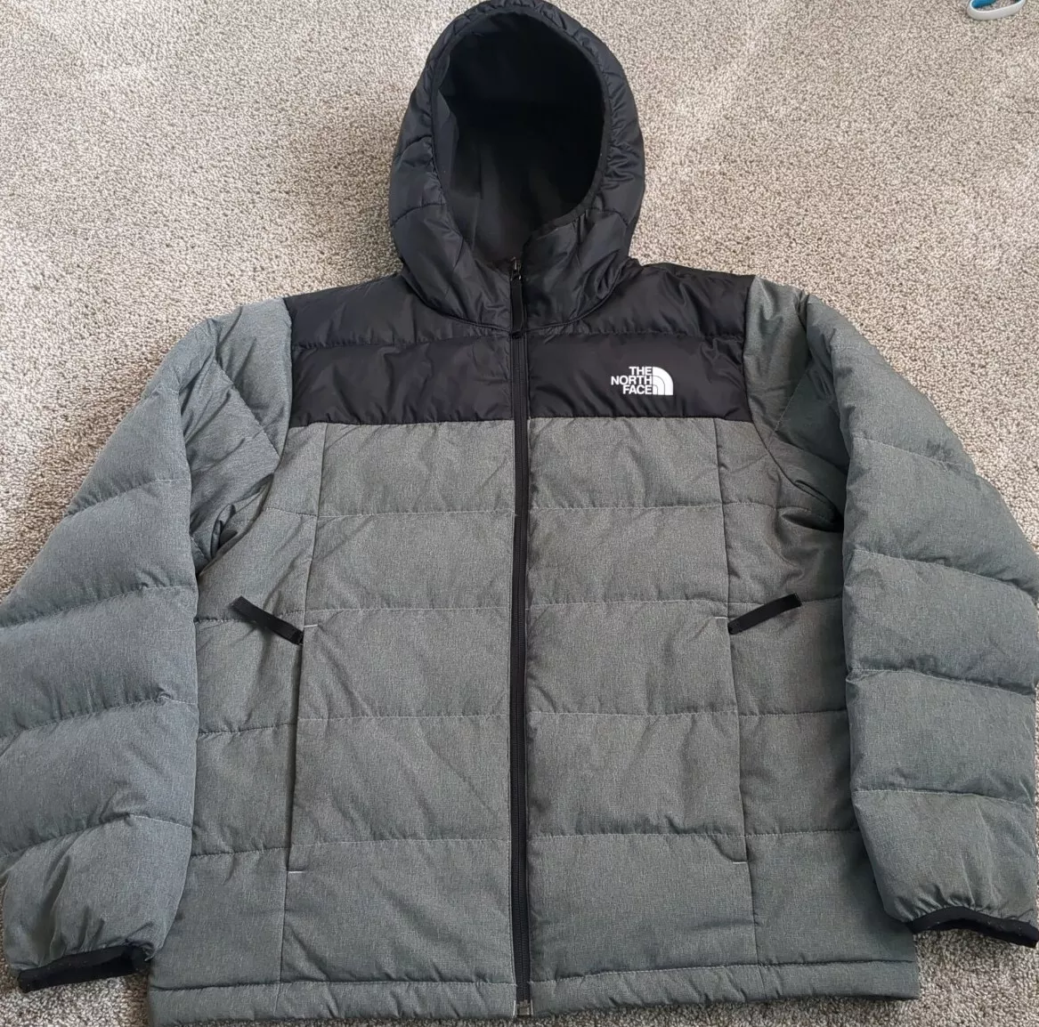 Tnf nuptse 550 sales