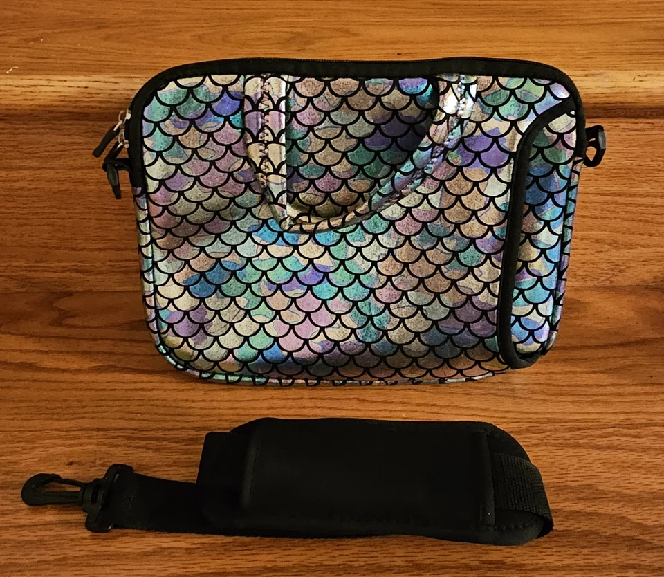 Funda para Tablet Acolchada Bolso de Hombro Bolsillo Exterior Diseño Sirena Metálico 10.5x8x1" Foto 4 de 4