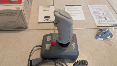 Manette joystick DB9 DB15 en boite SUNCOM ANALOG+ pour APPLE II 2 ou IBM PC - Picture 10 of 12