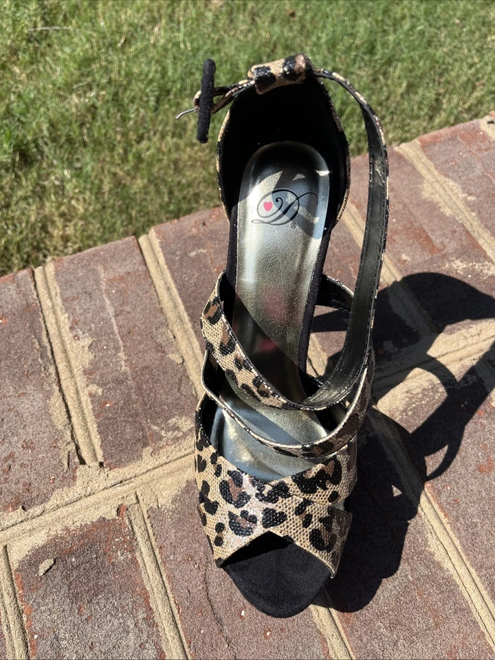 Plataforma de tacón alto para mujer Foto 2 de 4