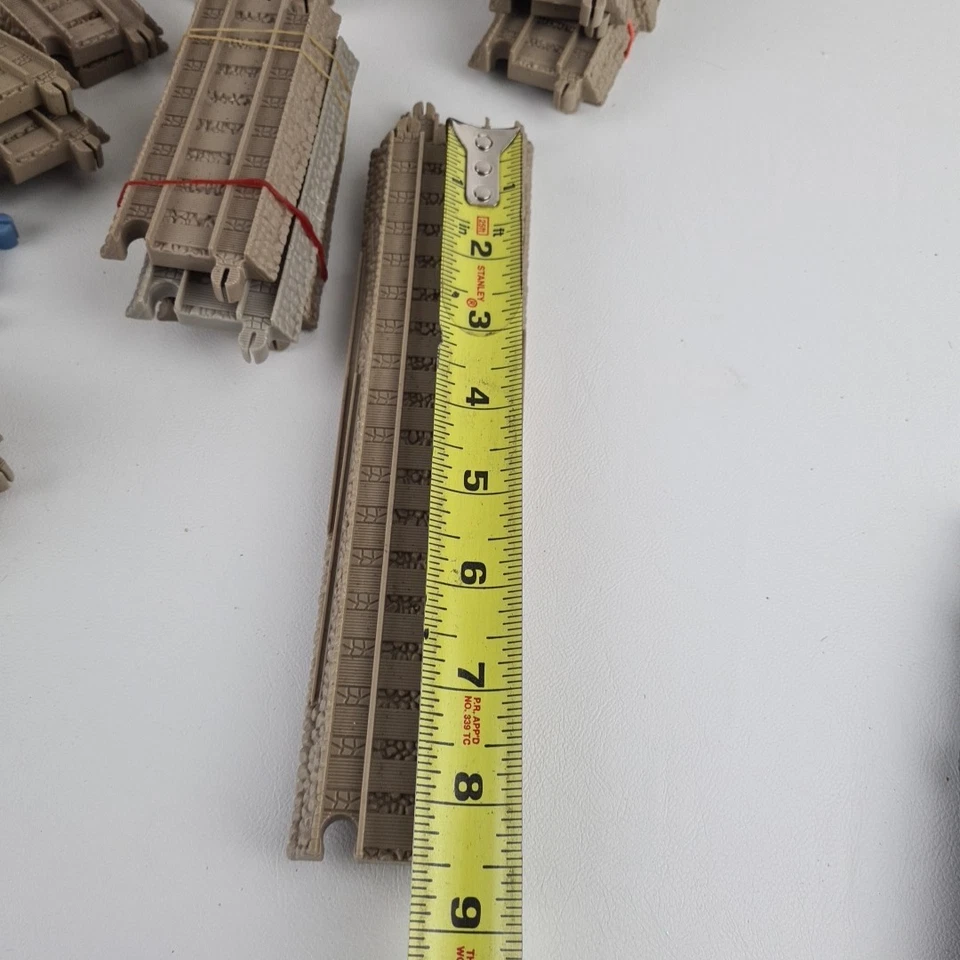 🚨 Lote de 78 Gullane Thomas Limited Train Trackmaster Track 2006 Hit Toy T2228 Foto 4 de 4