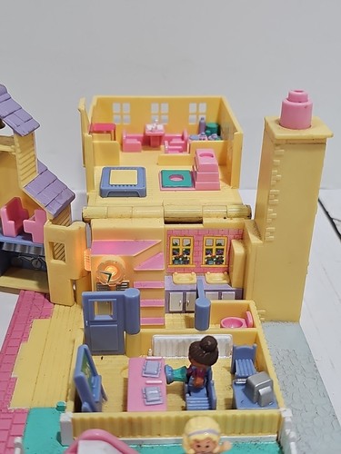 Polly Pocket Light-up Schoolhouse Vintage 1993 Bluebird Toys NOT Complete - Picture 10 of 10