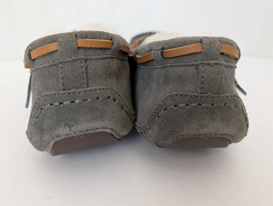 Zapatillas mocasín de piel de oveja Fireside by Dearfoams para mujer nuevas con etiquetas - TALLA 11 grises Foto 3 de 4