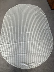 Silver Hint of Green Tablecloth & Set Of 6 Napkins w/ Checkered Striped Pattern