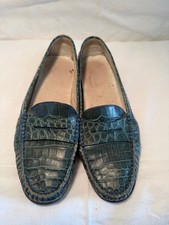 Vintage Tod's Blue Crocoidle Loafers