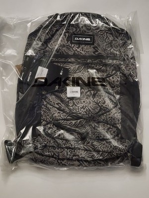Dakine 18l Backpack 10002629-PETALMAZE-OS