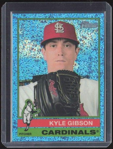 2025 Topps Heritage #141 Kyle Gibson Chrome Light Blue Sparkle Refractor - 第 1/2 張圖片