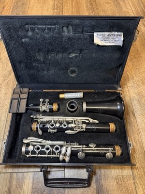Vito Reso-Tone 3 Clarinet w/ Hard Case Mouthpiece Reed USA