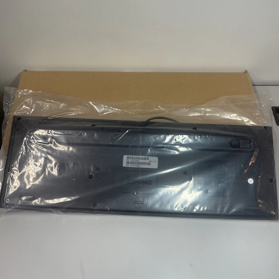 Compaq SDM4700P/KB-0311 5187-5023 PS/2 Multimedia Keyboard NEW Super Rare! - Image 4 of 4