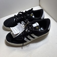 Woman's Fashion Sneakers adidas VL Court 3.0 Sneaker Sz 7