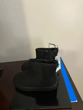 BRAND NEW TODDLER GIRL'S SIZE 9 CAT & JACK ARLO BOOTS-BLACK