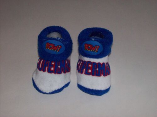 Superman Lätzchen Stiefeletten Socken Set Baby Jungen Mädchen 0-12 Monate Einheitsgröße sortiert DC Comics neu mit Etikett - Bild 7 von 7