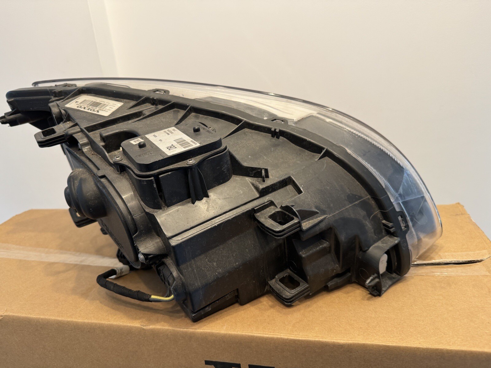 Volvo V60 Left Xenon Headlight Active Cornering 31420263 Vo602 for  