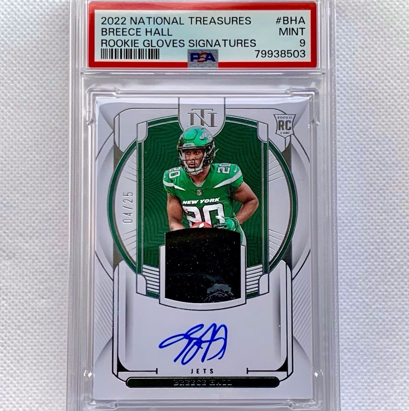 Breece Hall Panini National Treasures Rookie Gloves Signature #BHA Base