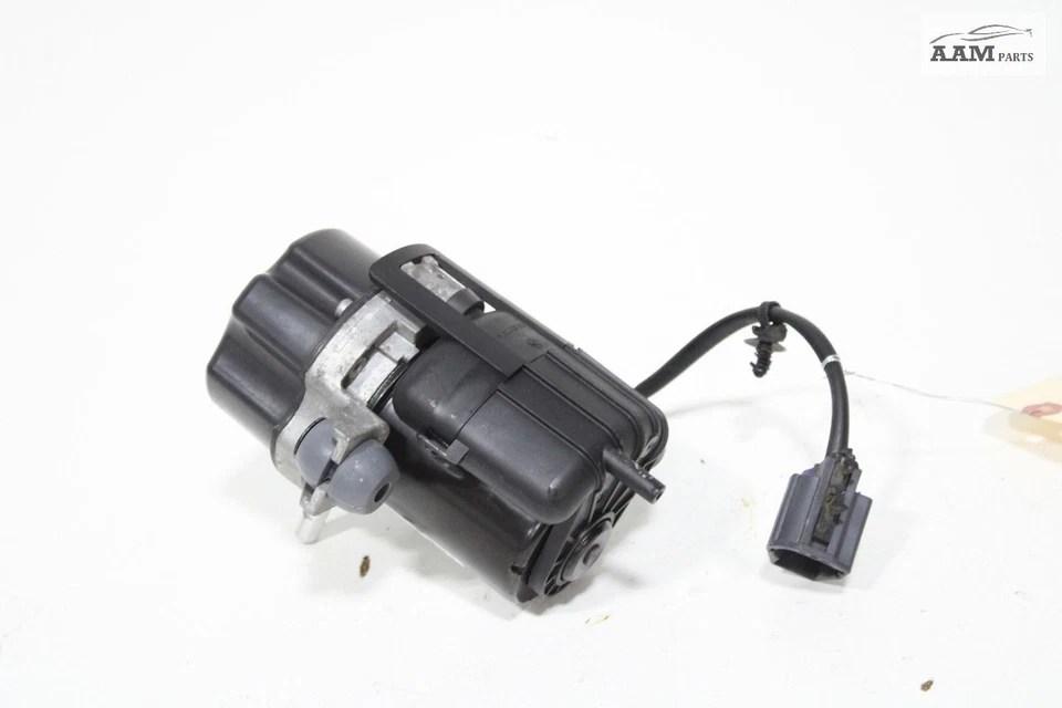 2018-2023 CHEVROLET TRAVERSE POWER BRAKE BOOSTER VACUUM PUMP 84789032 OEM - Image 4 of 4