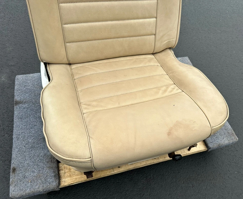 Ford Mustang 1965 1966 asiento delantero lado del pasajero cupé de lujo pony pergamino Foto 2 de 4