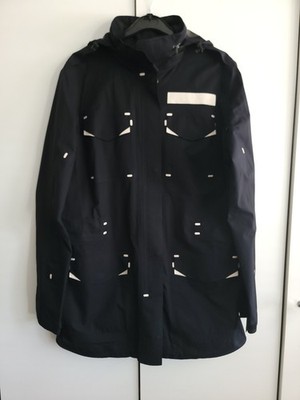 NIKE GORE-TEX NSW M65 WASSERDICHTE JACKE DAMEN GR. L (352664 010) SCHWARZ