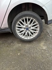 Ford Focus 17 Inch Alloy Wheel And Tyre Free Postage 215/50/17