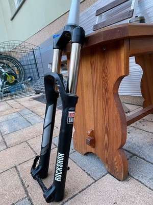 RockShox Sektor Silver TK 27.5 Luftfederung in Sehr Gutem Zustand