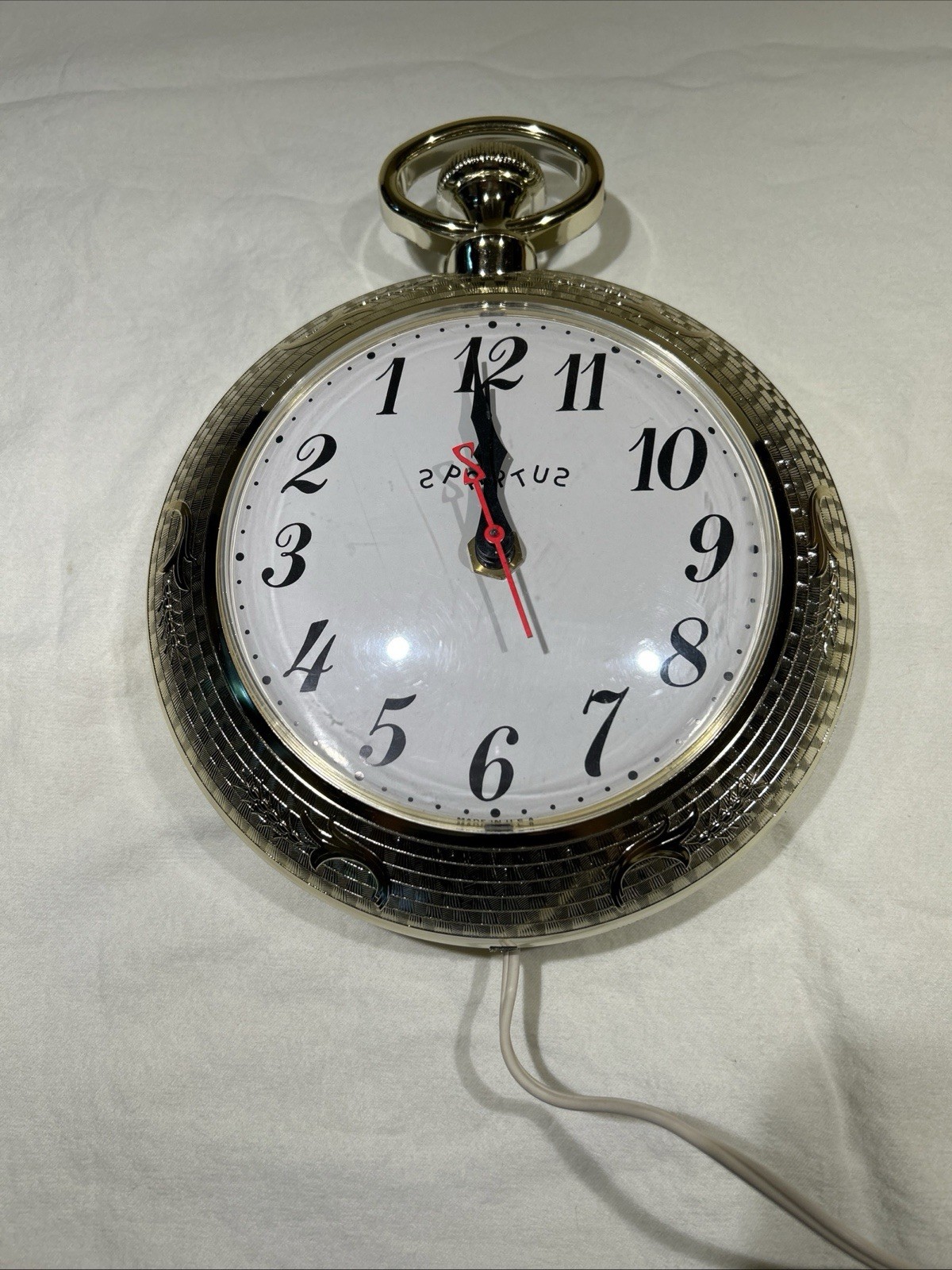 Vtg Spartus Reverse Running Wall Clock *Giant Pocket Watch Style* “Bar Is Open”