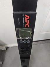 APC by Schneider Electric AP8832 Rack PDU 24 Outlets 20A LED Display