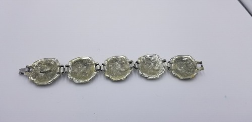 Vintage Signed Sarah Cov Silver Tone Nugget Bracelet With White Frosted Finish - Picture 10 of 11
