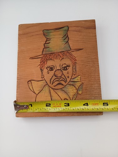 Vintage Handcarved Solid Natural Wood Clown Wall Plaque - Picture 9 of 10