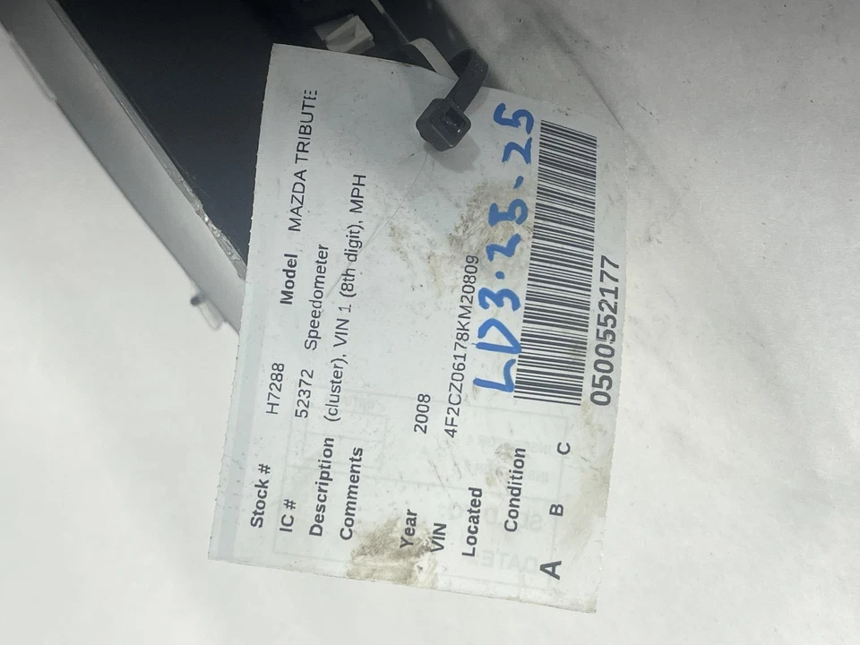 Medidor de velocímetro usado se adapta a: Mazda Tribute Cluster 2008 VIN Z octavo dígito MP Foto 3 de 4
