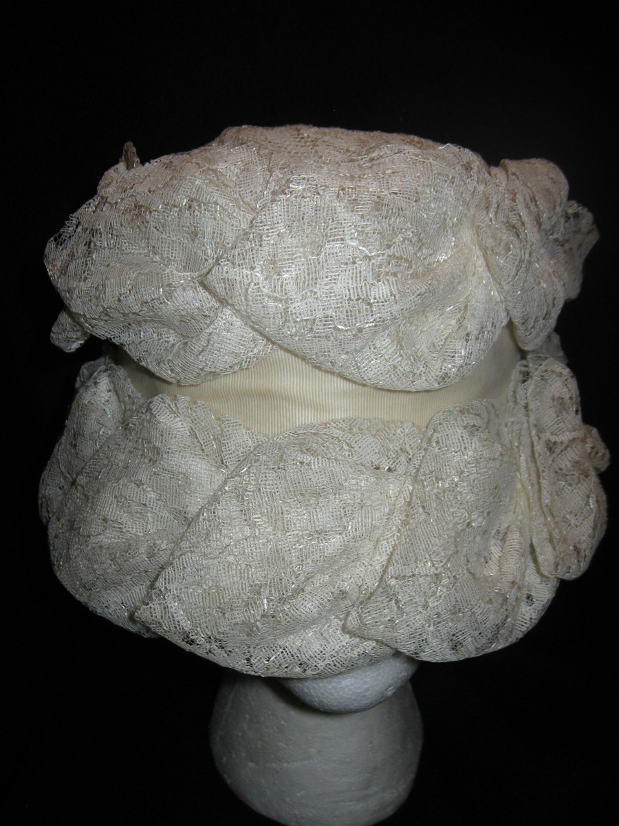 Vintage Hat White Lace w Layers Ruffled Lace Pretty Church  display picture 3
