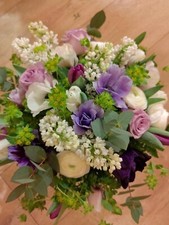 FRESH REAL FLOWERS Luxury Mothers Day Gift Bouquet Free Delivery