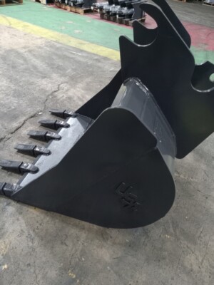 36 Inch Quick Attach Excavator Bucket Fits Kubota KX080 USA Attachments