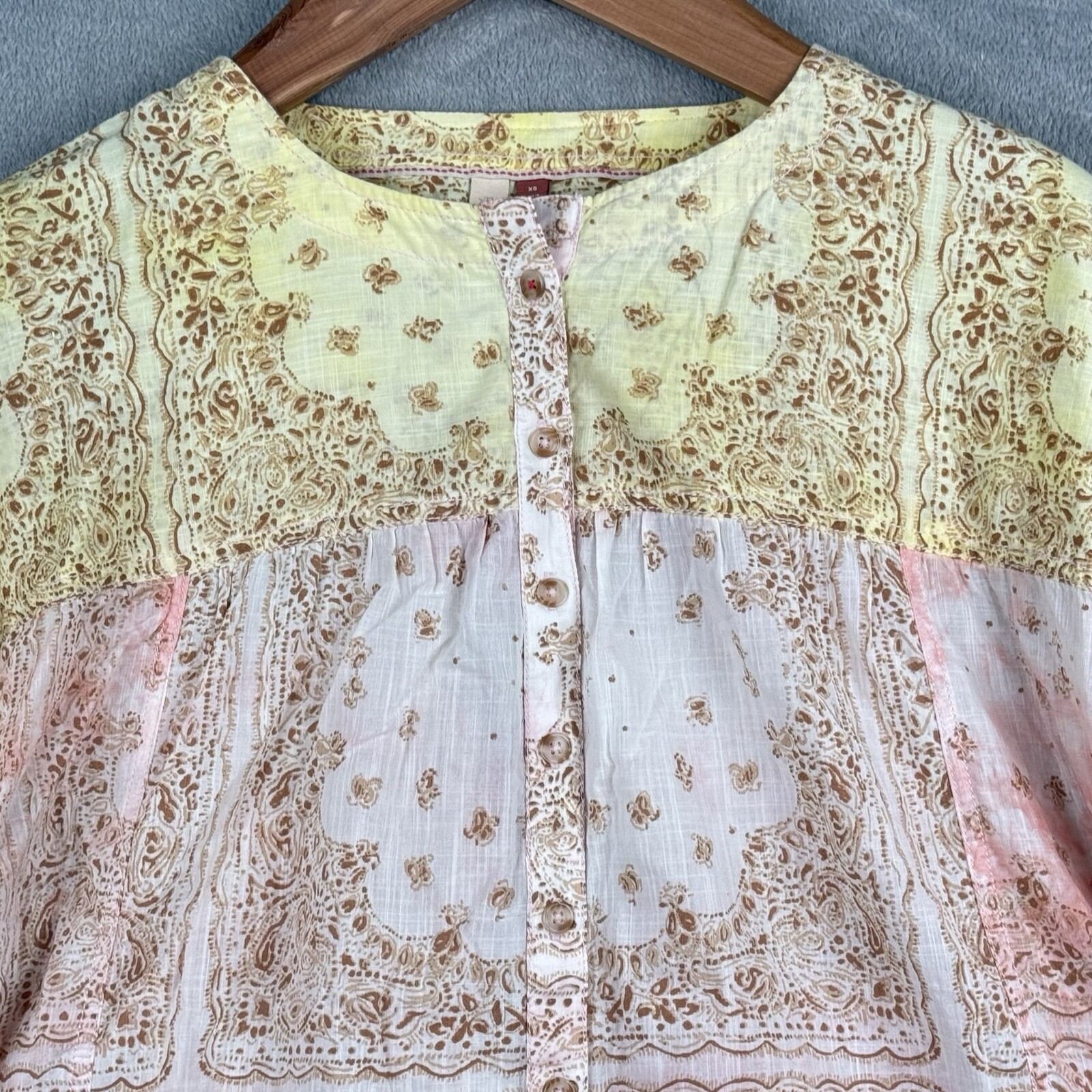 Anthropologie Pilcro The Tavi Batik Print Blouse Womens X-Small Shirt Top Boho