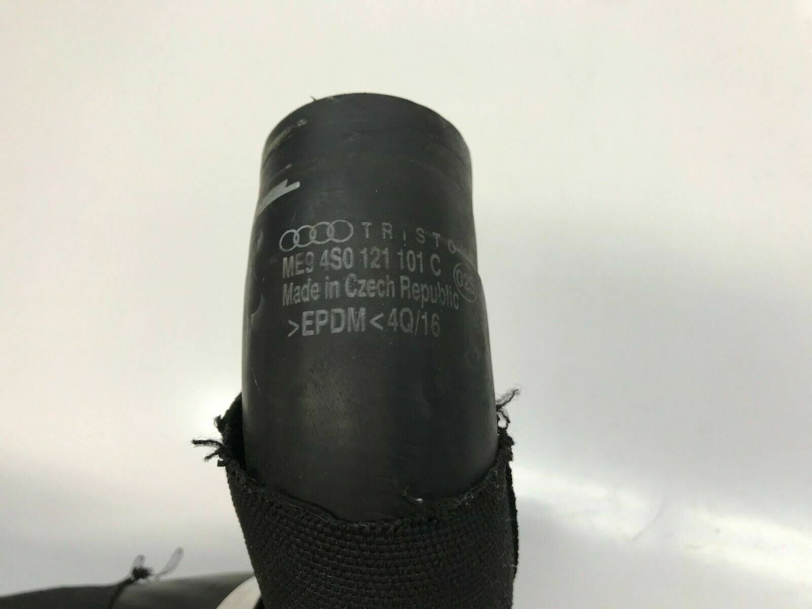 LAMBORGHINI HURACAN LP610 COOLANT WATER PIPE HOSE OEM 4S0121101C 