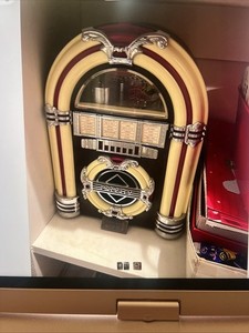 Vintage Thomas Collectors Edition Radio Crosley CR-11 1947 Jukebox