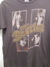 2009 Black THE BEATLES White Album Photos T Shirt MD Junk Food 100 Cotton