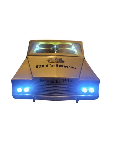 19 Crimes Wine Snoop De Ville Bottle Presenter Metal Car RARE HTF Lights Up! - Bild 7 von 10