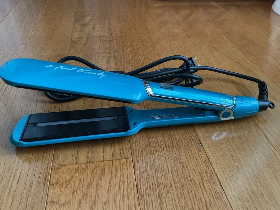 "Plancha Head Kandy Miss Priss 2"" en verde azulado" Foto 2 de 3